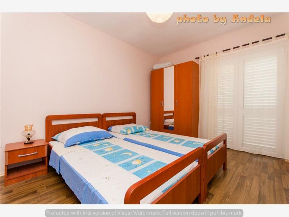 Andela Apartment Vinisce