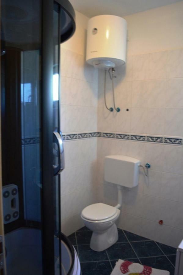 Andela Apartment *